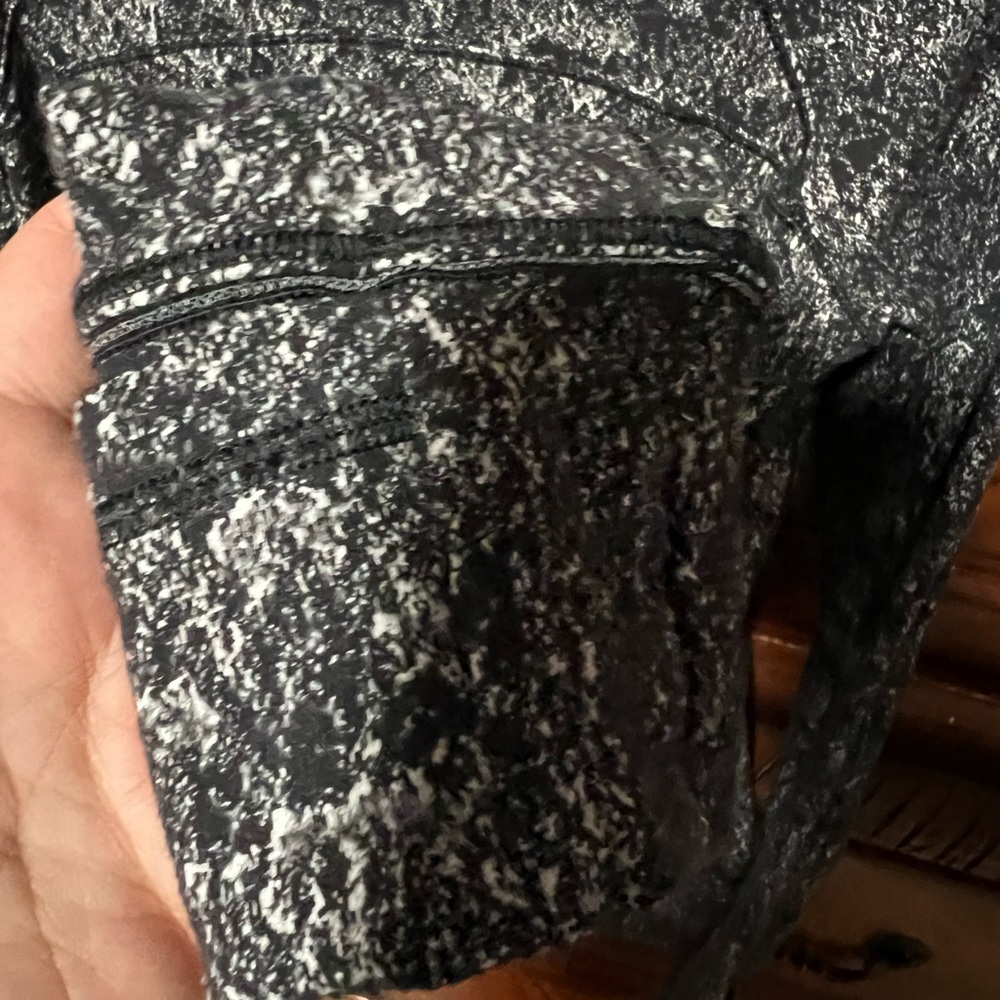 Lululemon Pullover Jacket - image 4